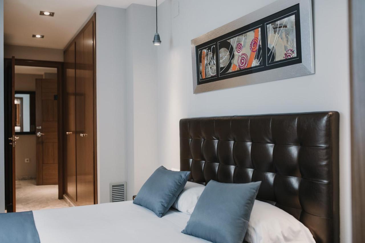Citizentral Juristas Apartman Valencia Kültér fotó