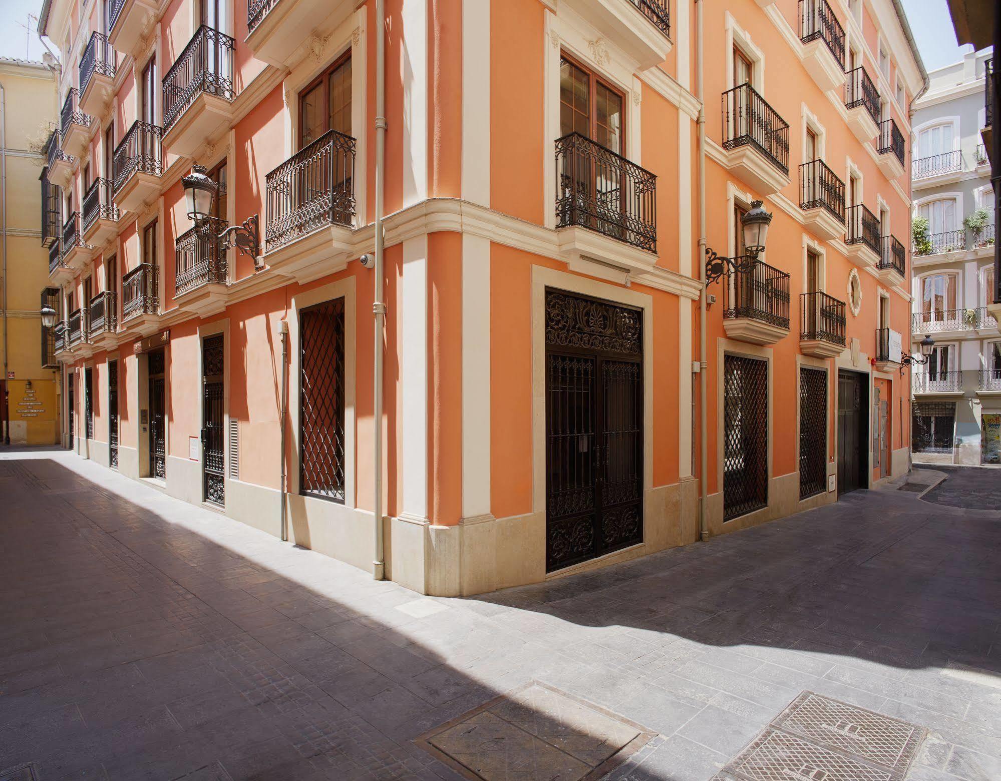 Citizentral Juristas Apartman Valencia Kültér fotó